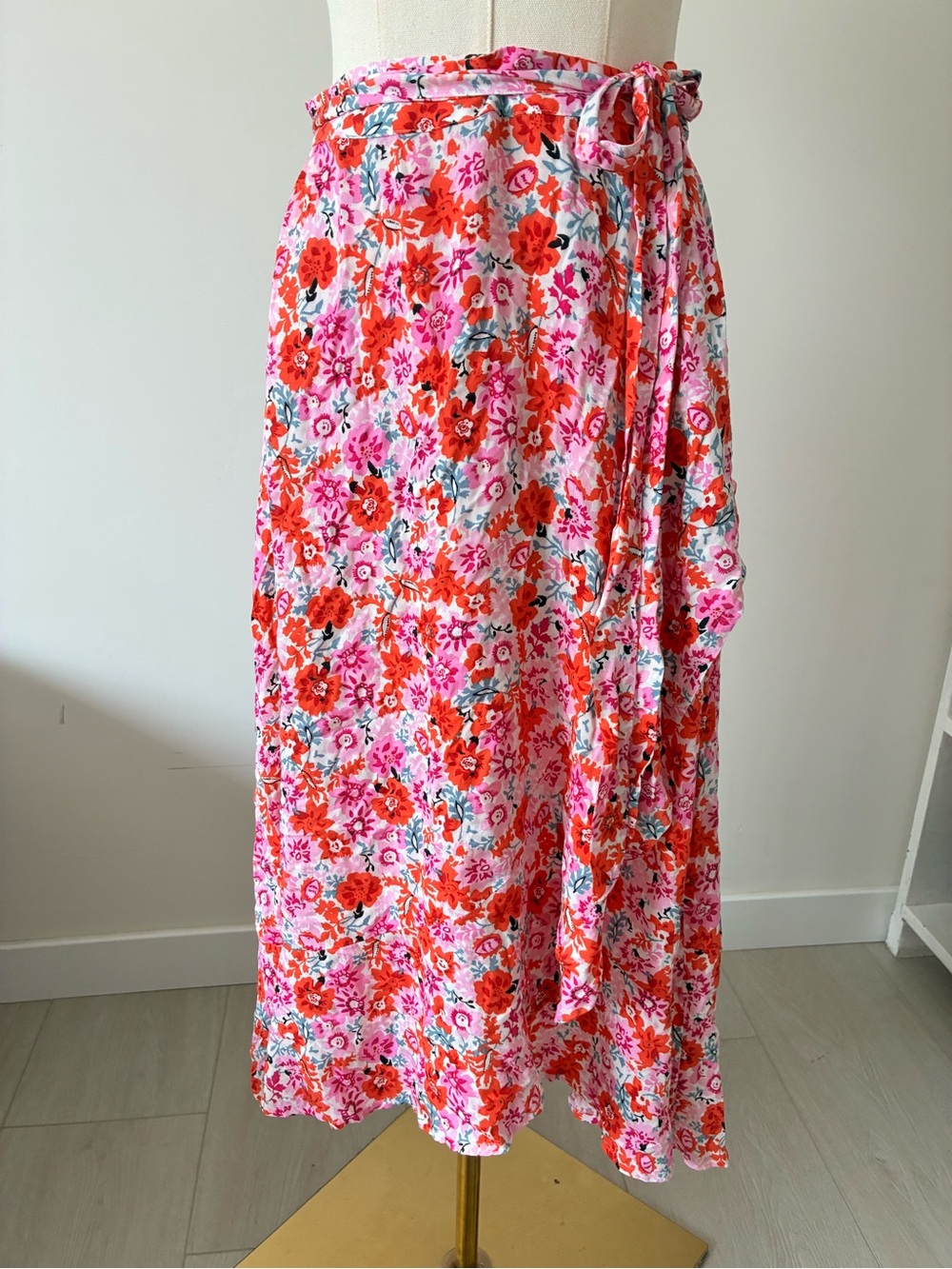 Lucky Brand Floral Wrap Skirt in Pink & Red with Ruffle Hem